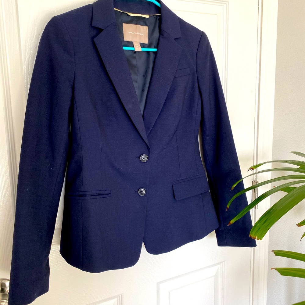 Size 2P Navy Blue Women’s Blazer from Banana Republic